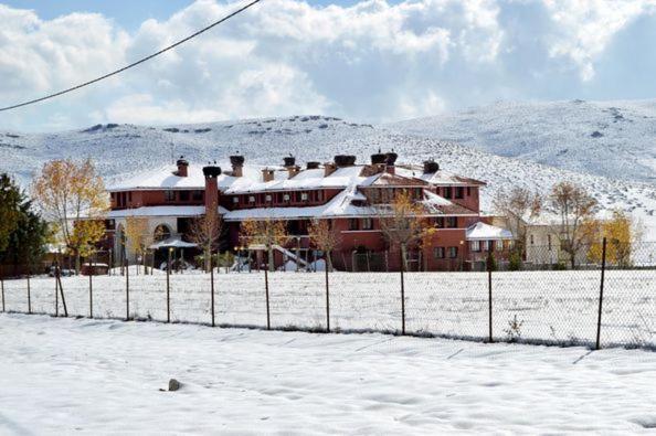 Amrouss Touristic Darmaroc Hotel Azru Kültér fotó